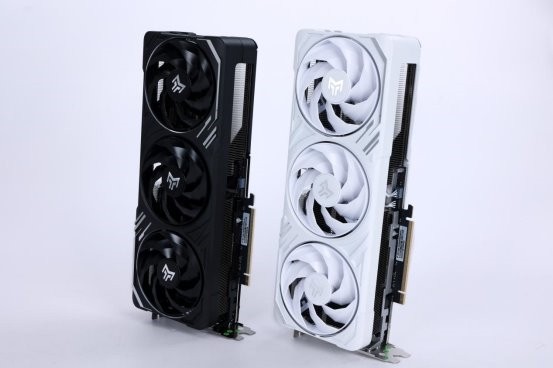 支持DLSS4，从“新”出发|影驰GeForce RTX 5080金属大师OC系列测评